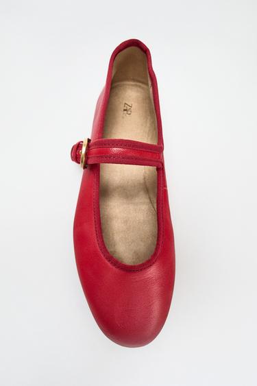 LEATHER BALLERINA FLATS - Red by Zara