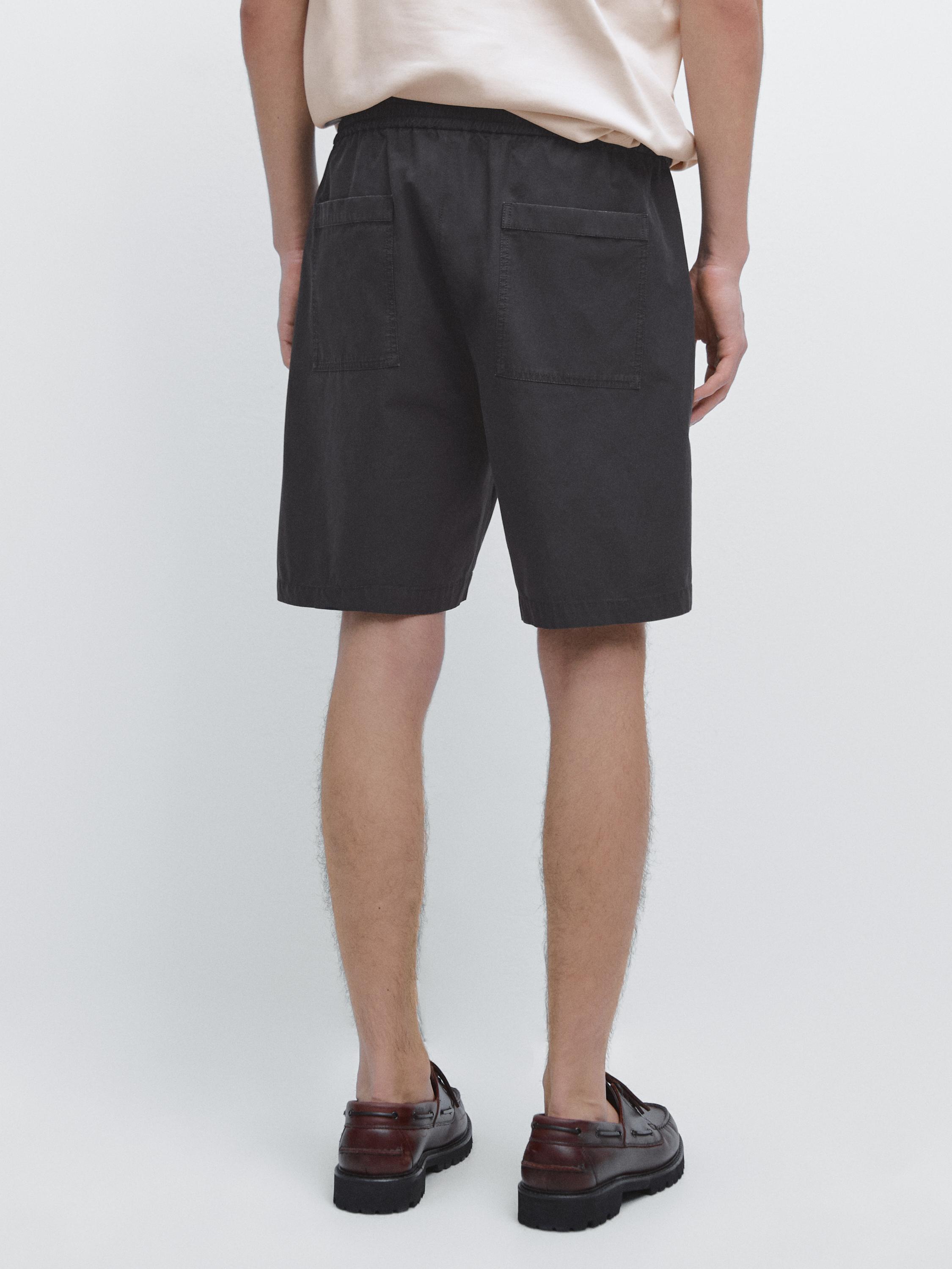 100% cotton jogger fit Bermuda shorts