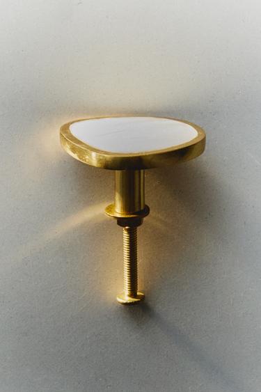 PACK OF IRREGULAR MOTHER-OF-PEARL DOOR KNOBS (PACK OF 2) - White by Zara