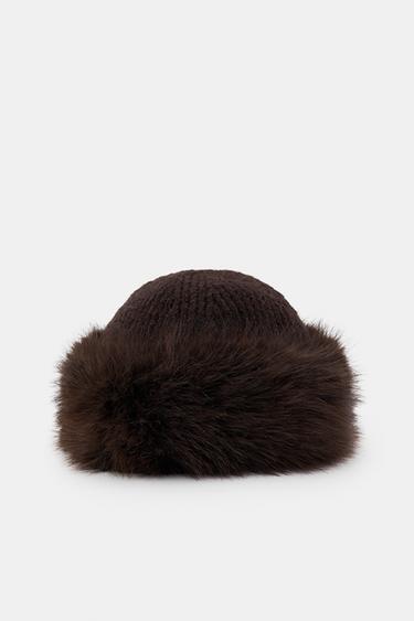 FAUX FUR KNIT BEANIE - Brown by Zara