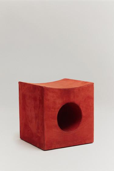 THE QUBIT STOOL — Red 1