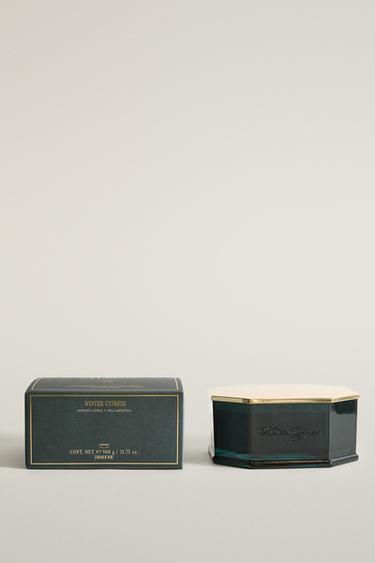 (900 G) WINTER CYPRESS SCENTED CANDLE - whisky by Zara