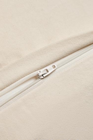 HOUSSE DE COUSSIN LAINE CHIEN SAPIN DE NOËL - Écru de Zara - Image 3