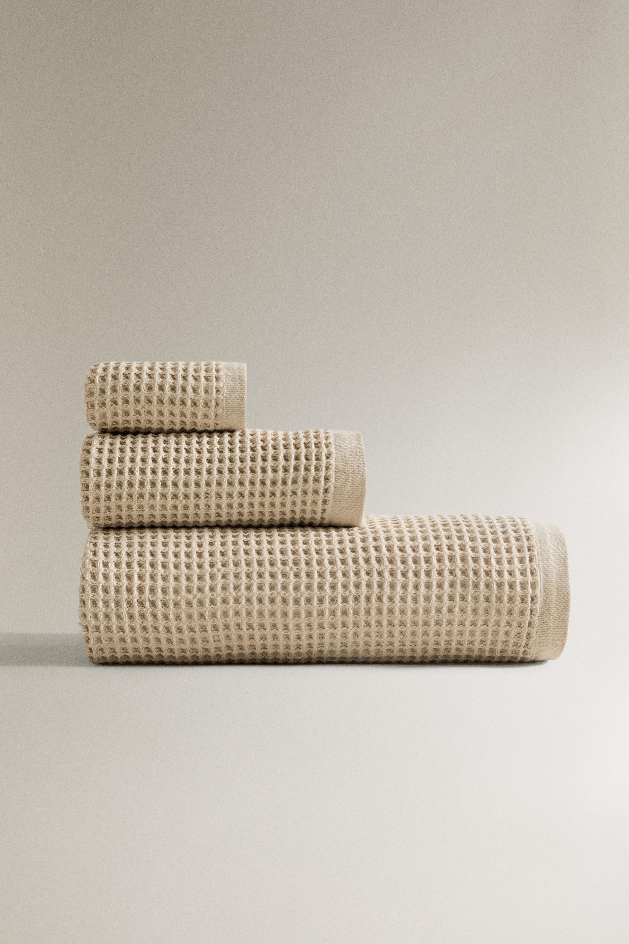 ワッフルファブリック コットン バスタオル - ライトベージュ | ZARA