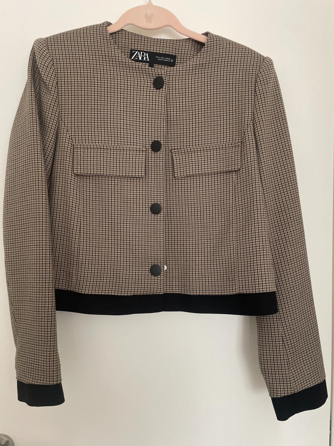 HOUNDSTOOTH CROPPED BLAZER
