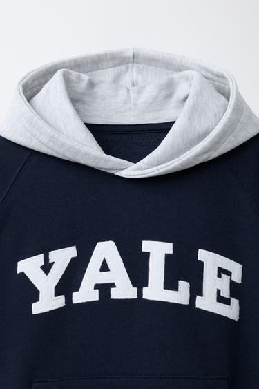 SWEAT À CAPUCHE YALE UNIVERSITY™ - Bleu marine de Zara - Image 2