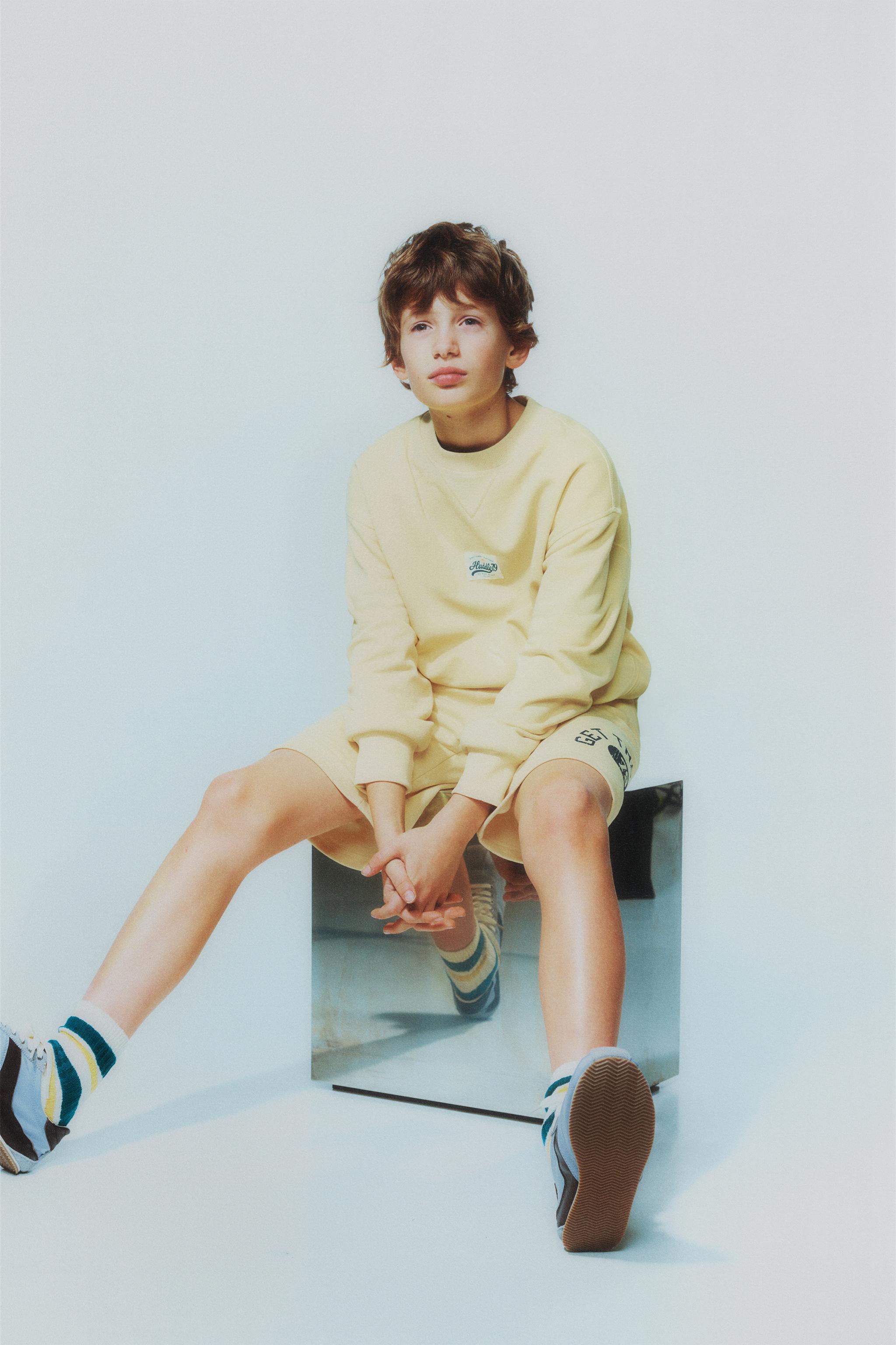 TEXT JOGGING SWEATSHIRT