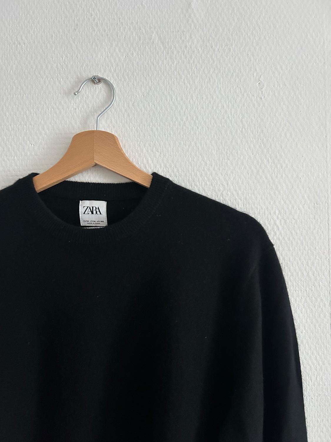 ROUND NECK CASHMERE SWEATER - Image 3