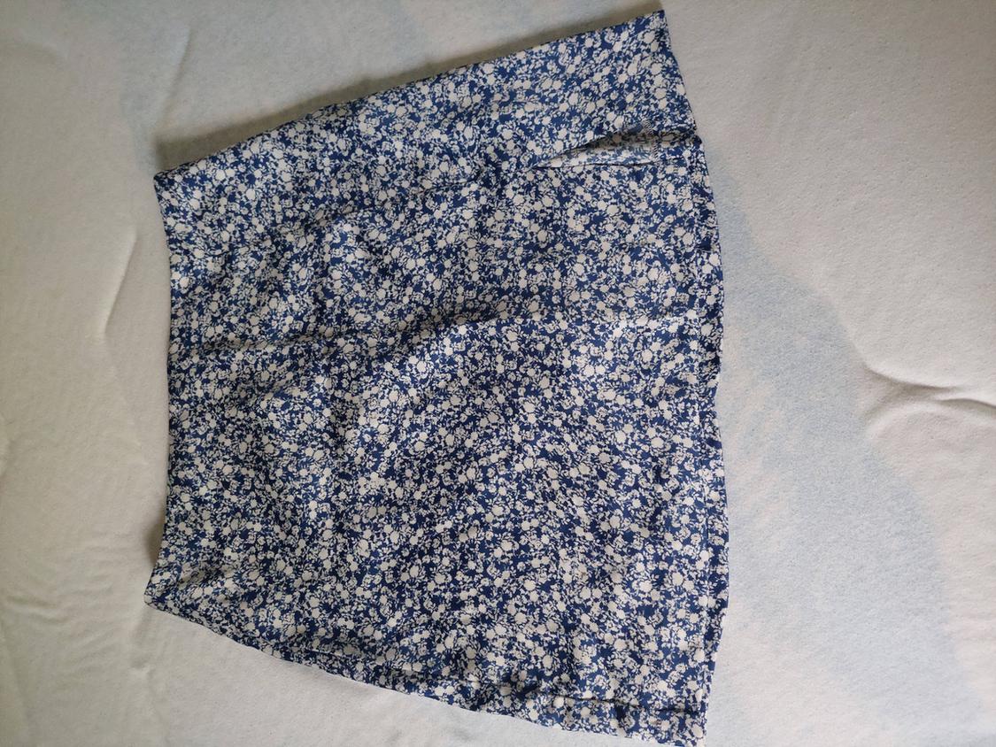 FLORAL PRINT MINI SKIRT - Image 2