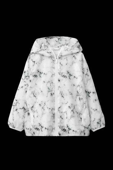 REGENMANTEL MIT KAPUZE UND TIE-DYE-MUSTER, SPORTLICH - Weiß / Schwarz von Zara - Bild 0