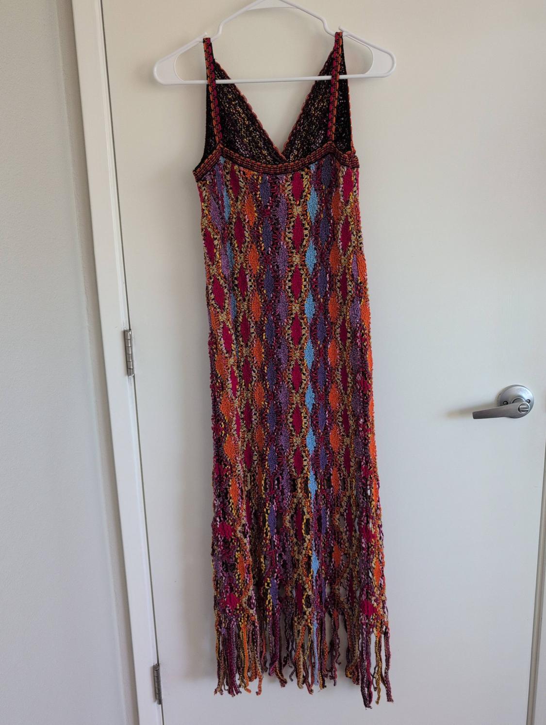 FRINGED KNIT MIDI DRESS - Image 3