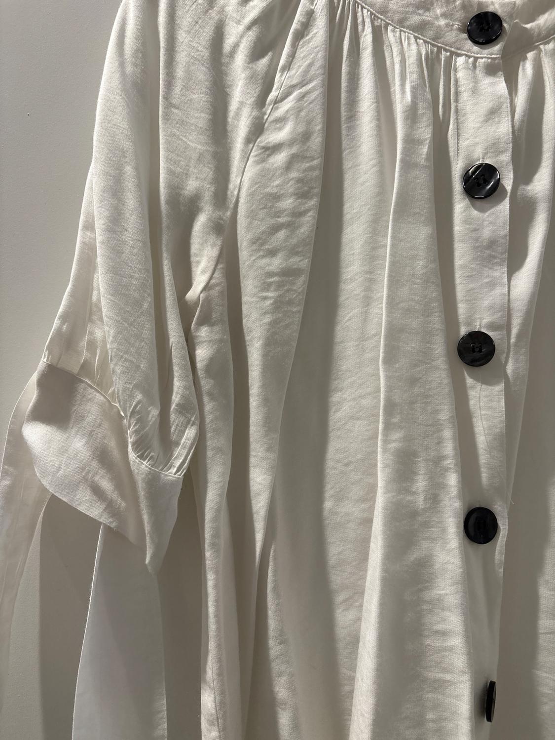 BUTTONED BLOUSE WITH TIES - Image 3