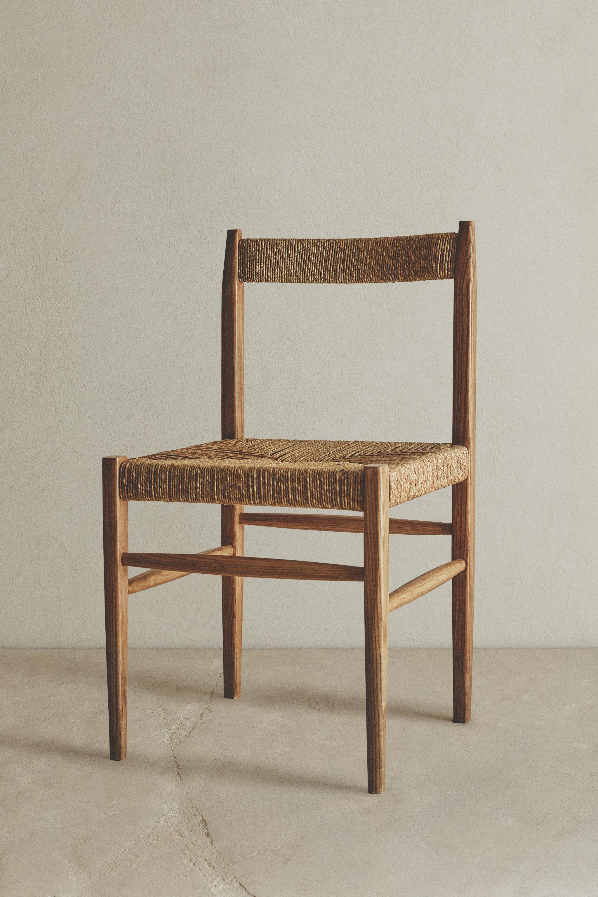 ASH WOOD CHAIR