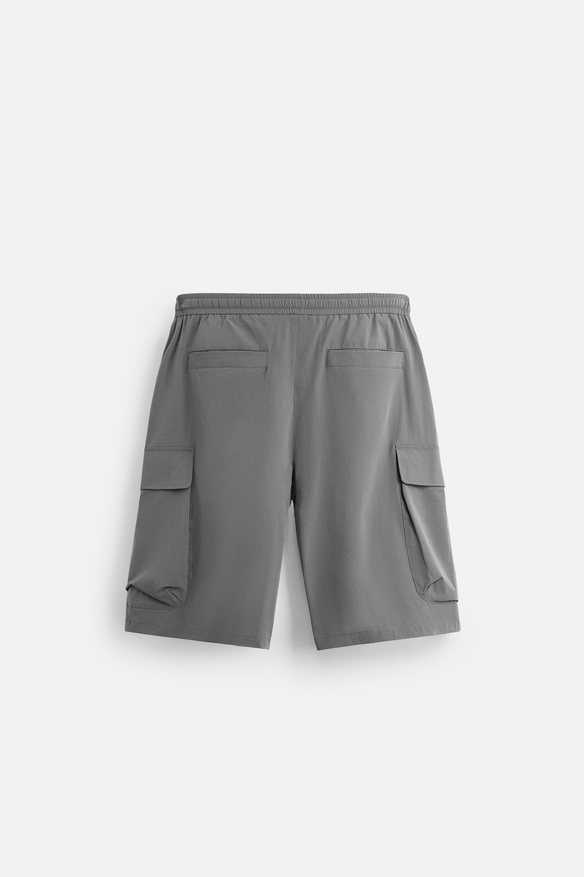 ZARA｜リラックスデニムカーゴショーツ L-XL - メルカリ