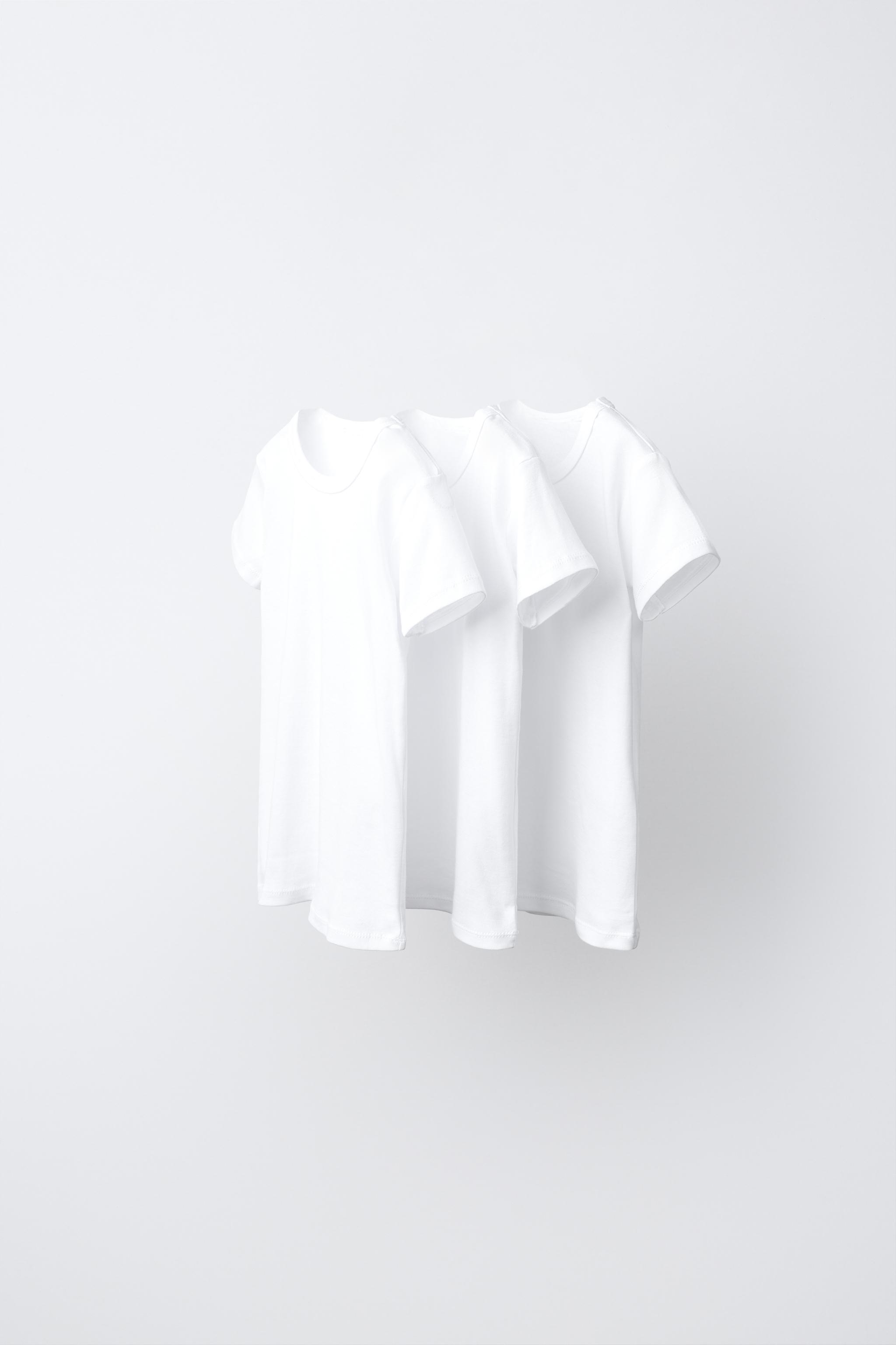 LOT DE TROIS T-SHIRTS À MANCHES COURTES