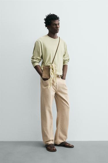 T-SHIRT LÉGER À MANCHES LONGUES - Vert clair de Zara - Image 3