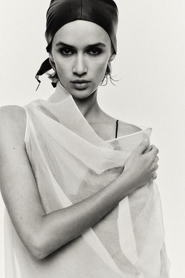 ORGANZA-TOP MED BLONDER - 990 fra Zara