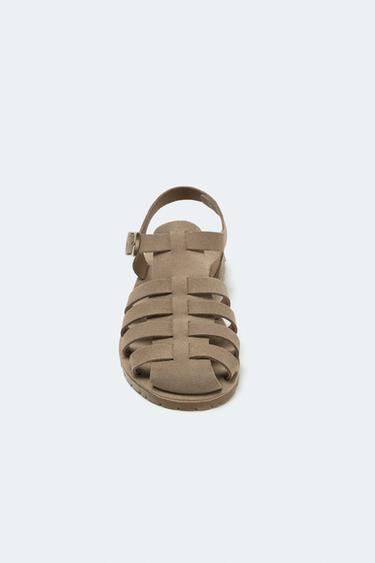 SANDALES STYLE PLAGE EN CUIR - Marron sable de Zara - Image 1