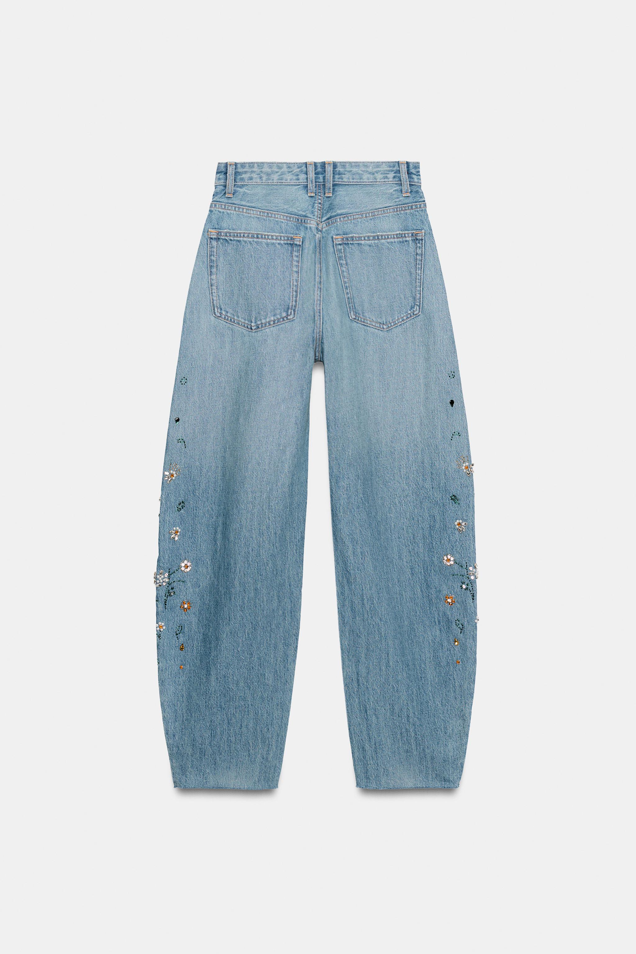 TRF ハイウエスト バレルデニムパンツ 刺しゅう入り - ブルー | ZARA