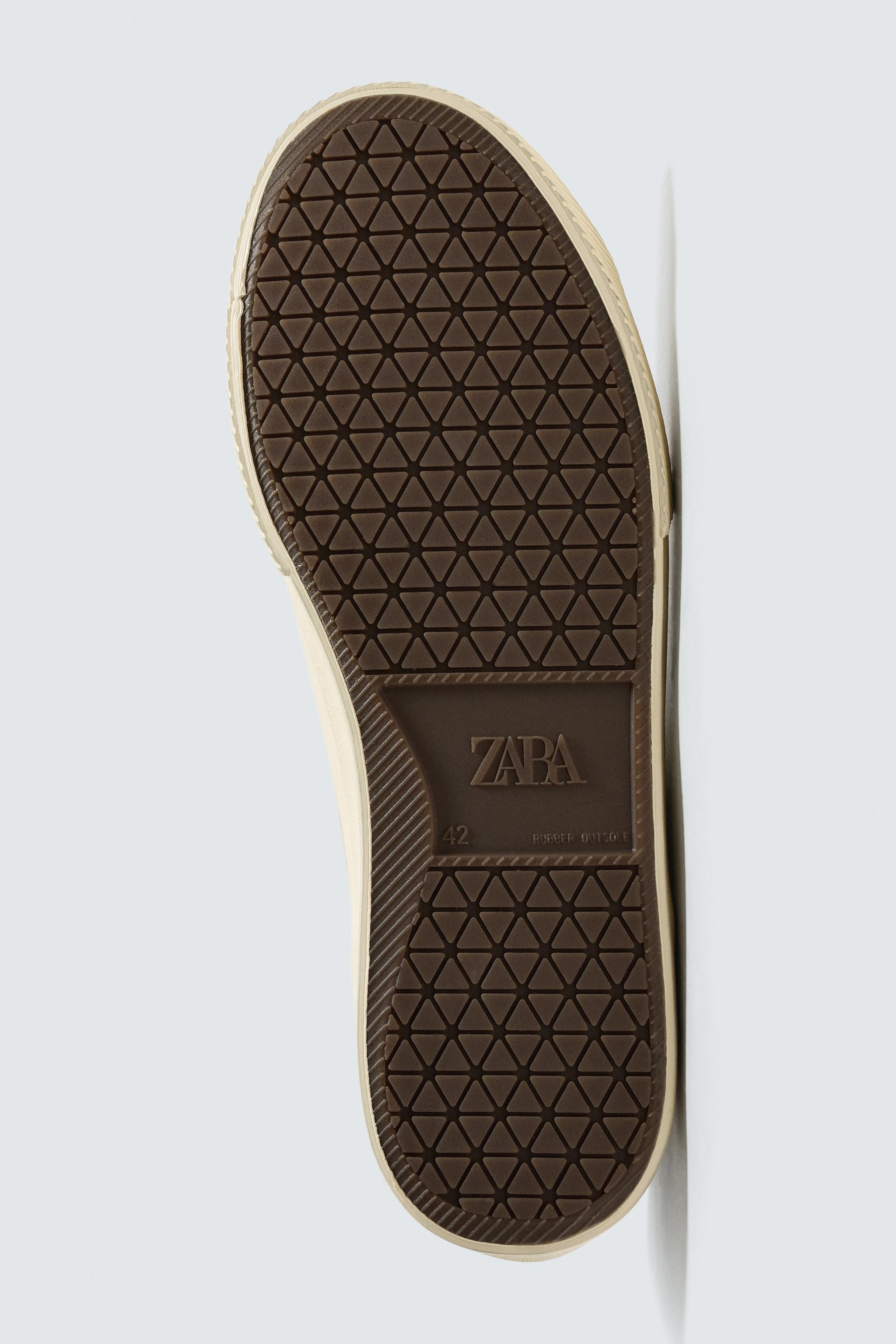 ZARA ファブリックスニーカー　カーキ ZARA - ZARA ファブリックスニーカー カーキの通販 by ❁｜ザラ