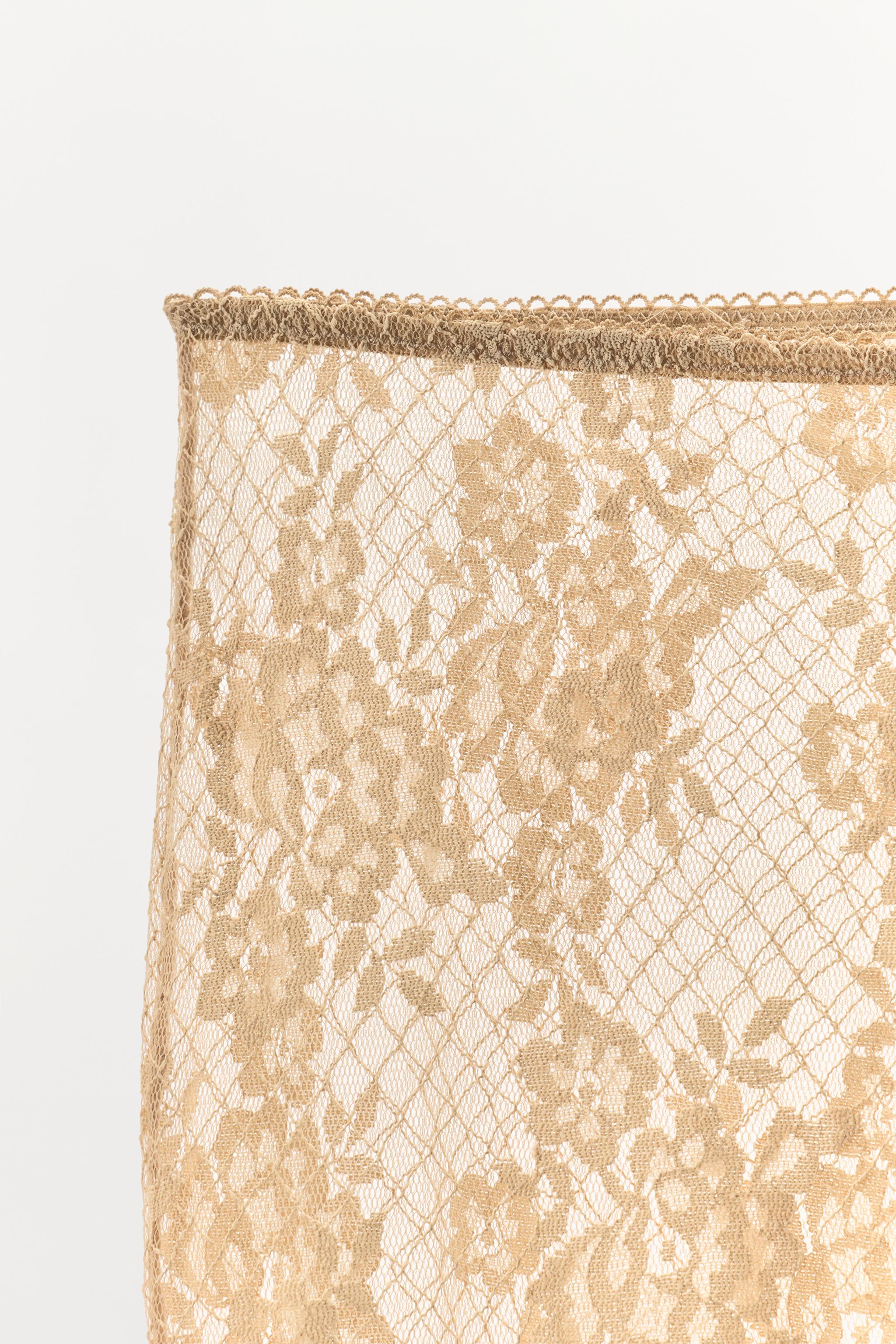 PANTALON LEGGING EN DENTELLE