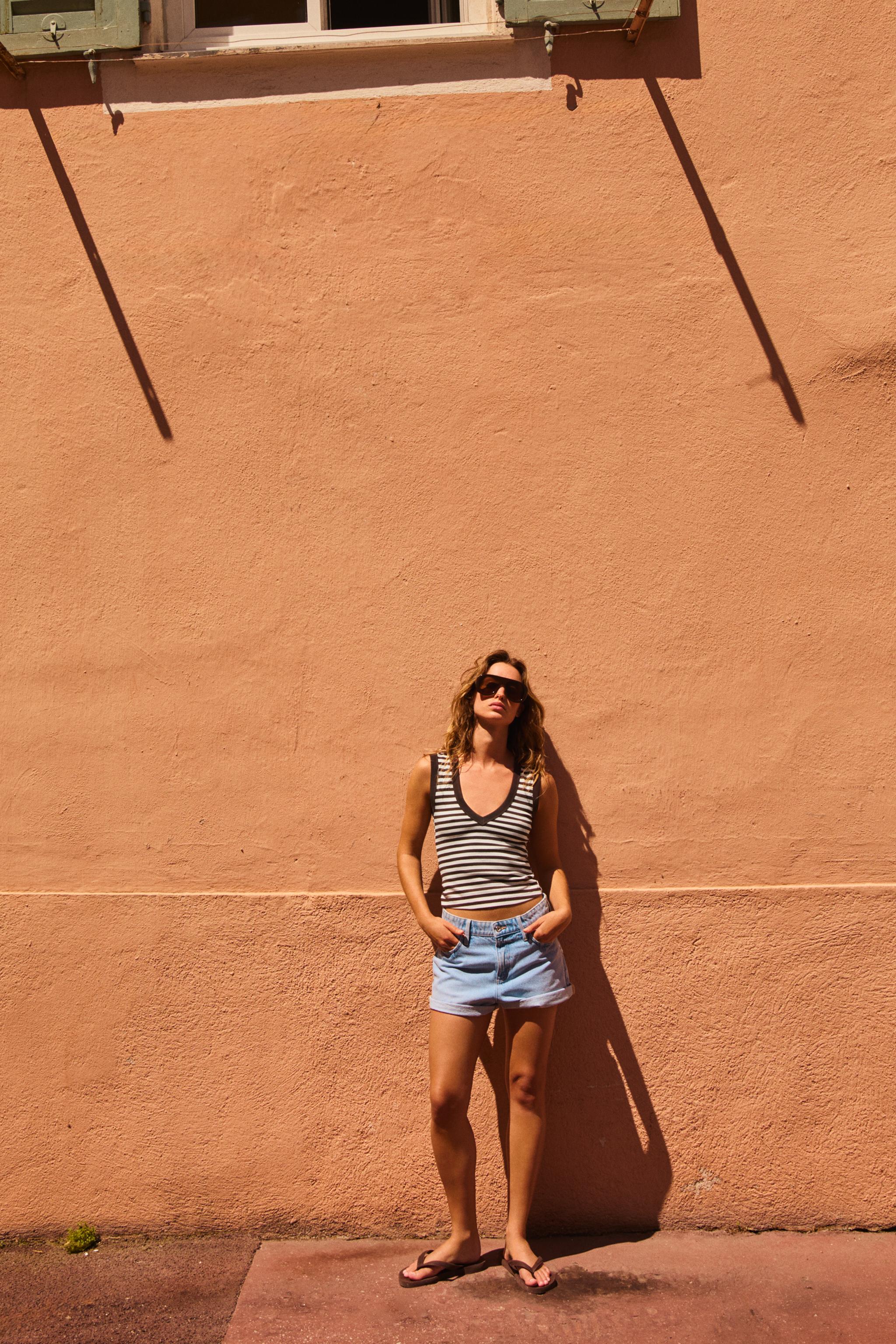 COTTON V-NECK TANK TOP — Brown Stripes