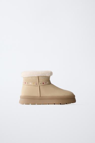 BOTA BORREGUILLO - Marrón de Zara
