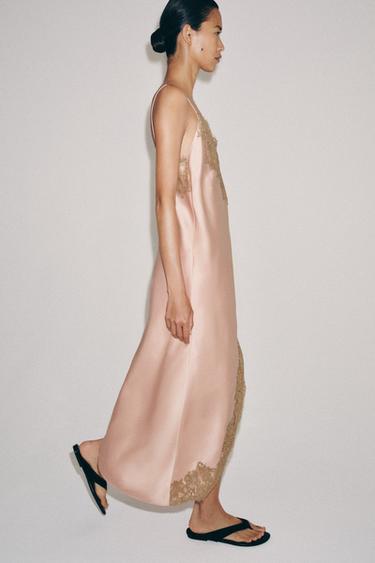 ROBE SATINÉE DENTELLE ZW COLLECTION - Rose poudré de Zara - Image 1