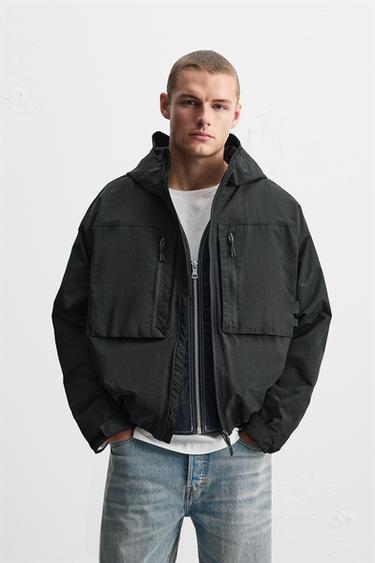 CAZADORA CAPUCHA WATER REPELLENT - Negro de Zara