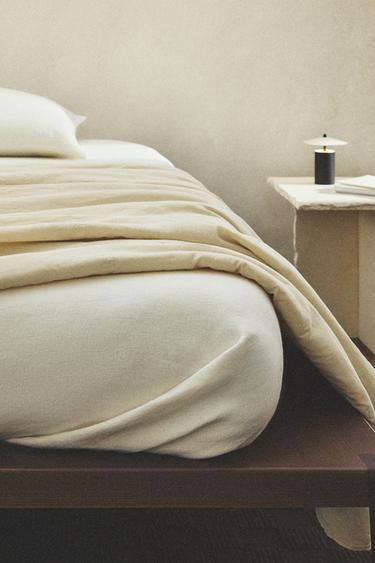 WASHED-EFFECT LINEN QUILT - Biscuit by Zara - Image 5