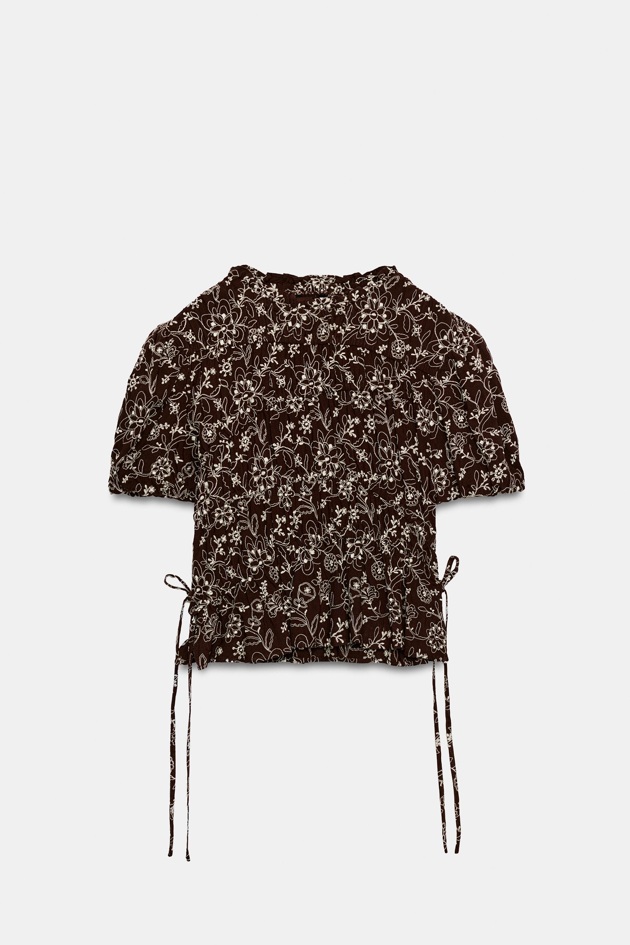 EMBROIDERED TOP