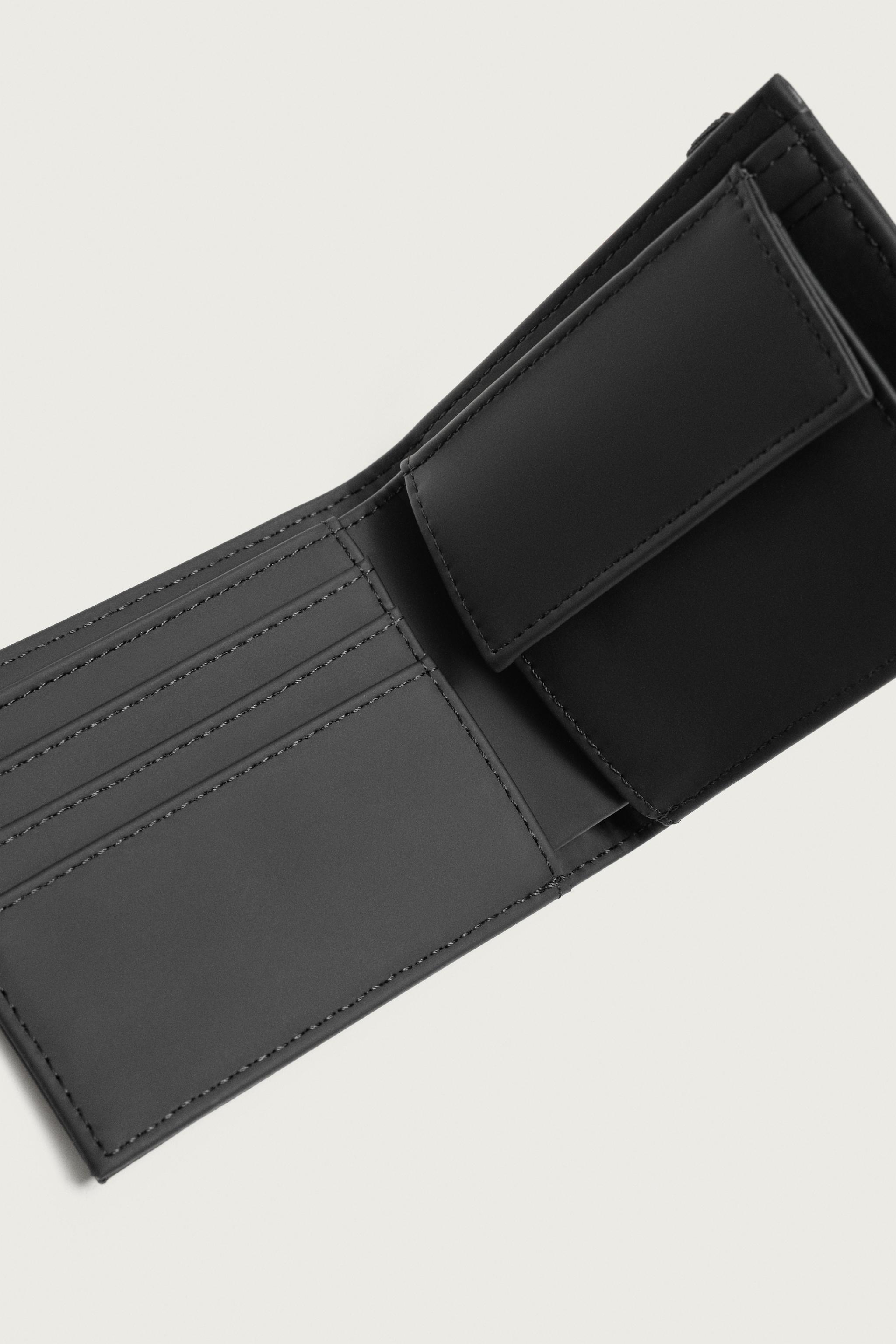 RUBBERIZED WALLET