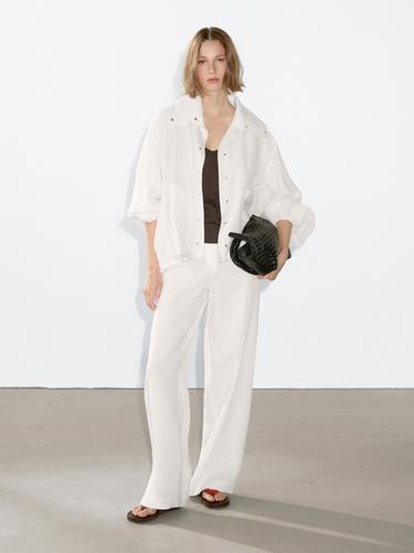 Chaqueta bomber fluida detalle volumen - Crudo de Zara - Imagen 0