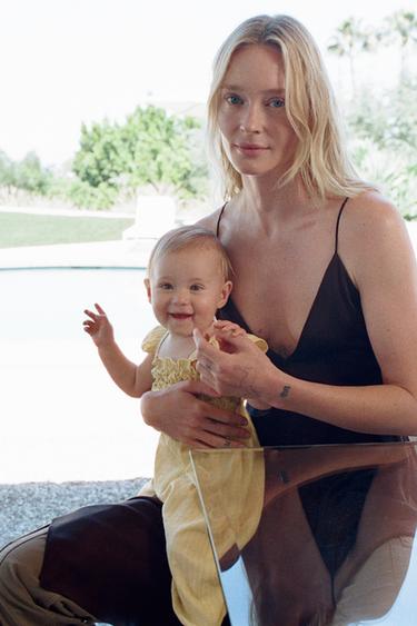 Zara 點點荷葉邊吊帶長褲 - 淺黃色