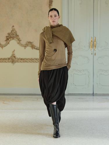 Imagen de producto - OLIVA de Zara - Imagen 0