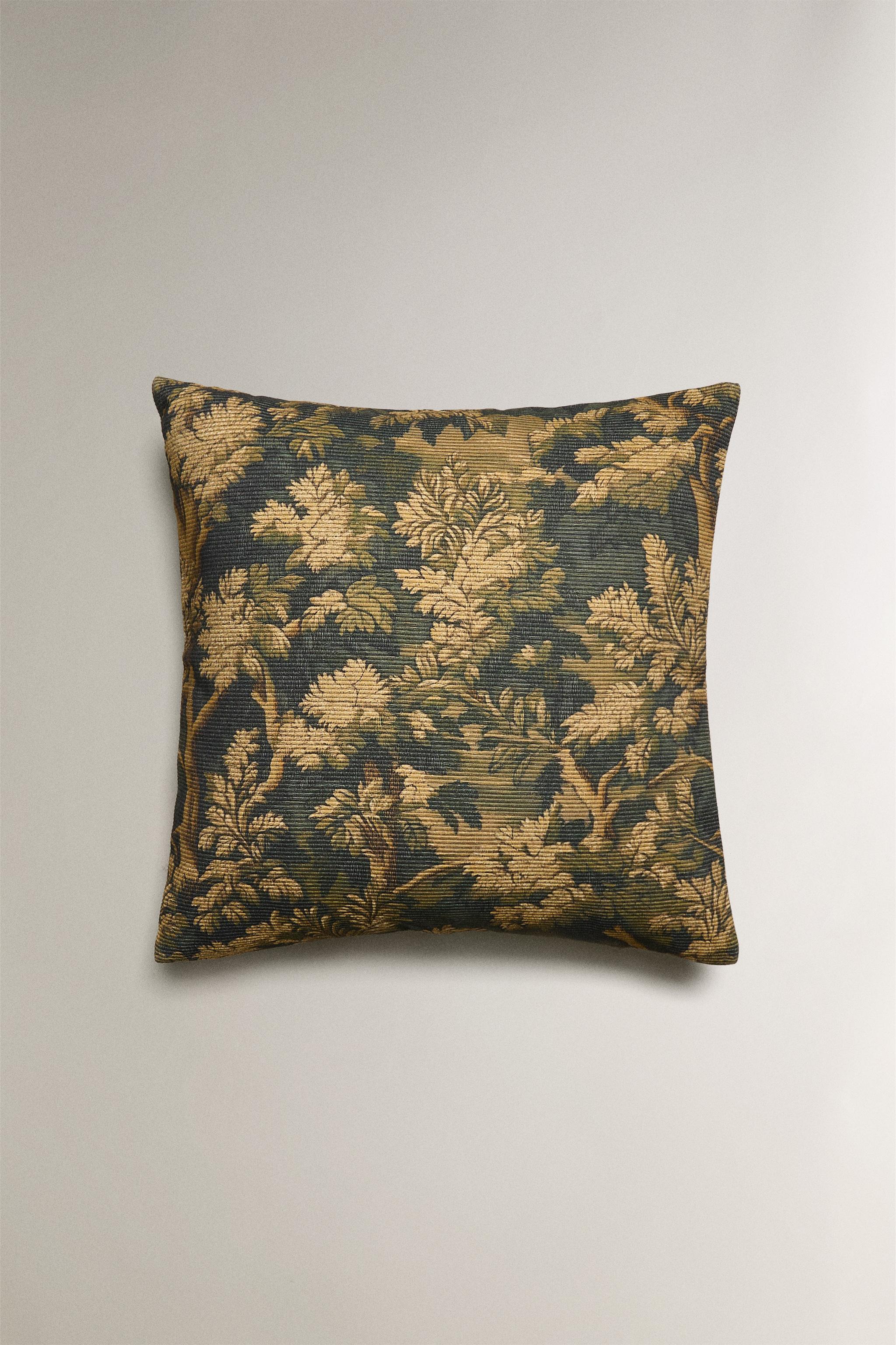 TREE THROW PILLOW COVER - Green | ZARA United States