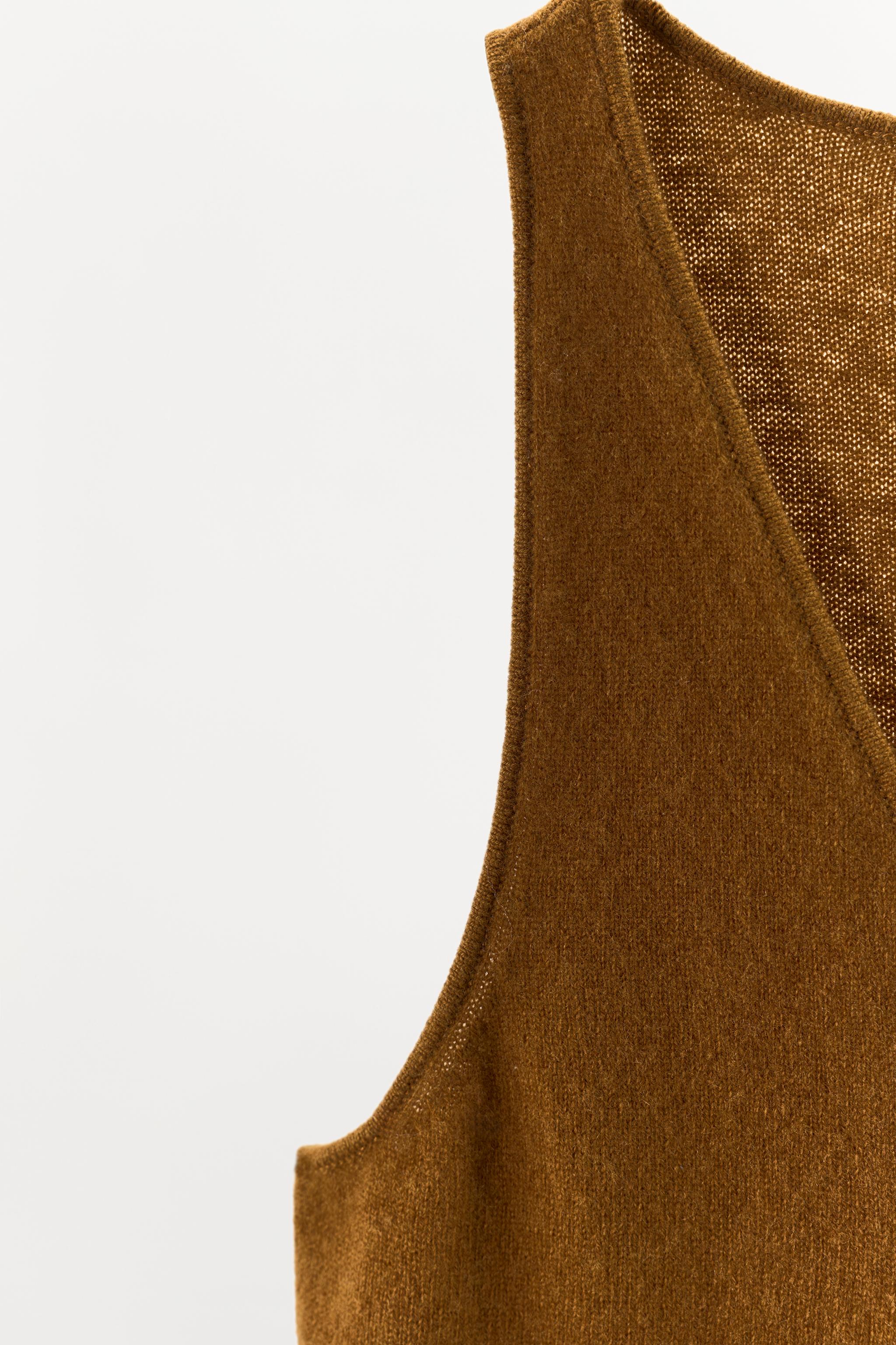 100% WOOL STRAPPY TOP