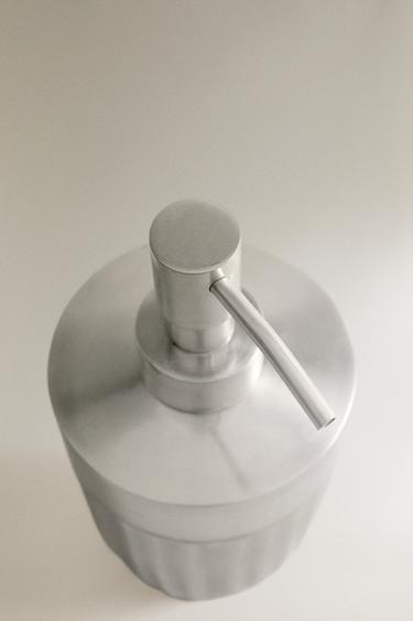 DISTRIBUTEUR SAVON MÉTAL ONDULÉ - Argent de Zara - Image 2