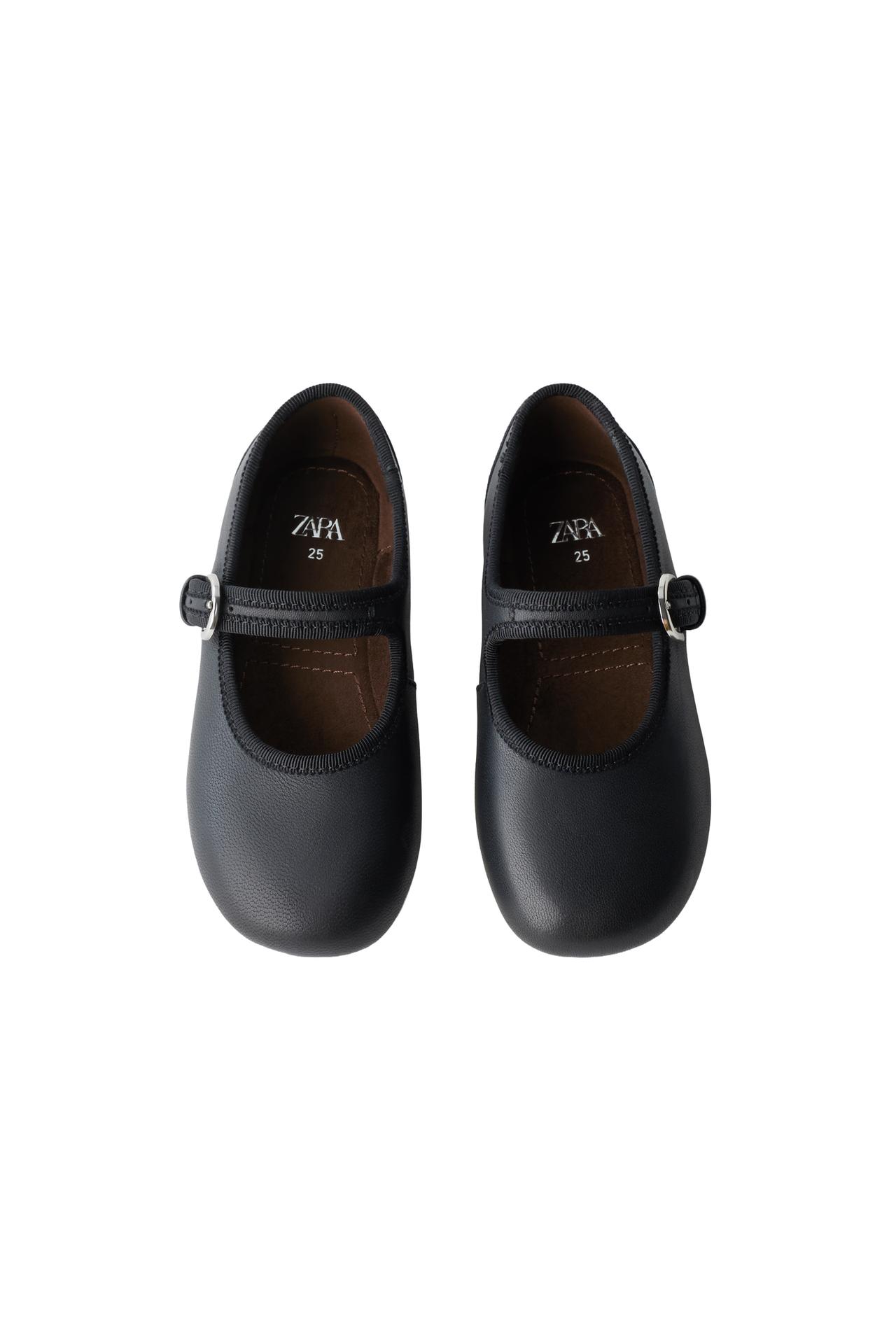 LEATHER BUCKLE BALLET FLATS — Black