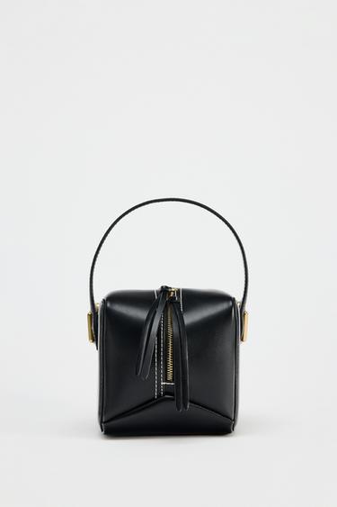 MINI SQUARE TOPSTITCHING BAG - Black by Zara