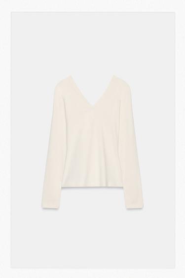 V-NECK T-SHIRT — Ecru 1