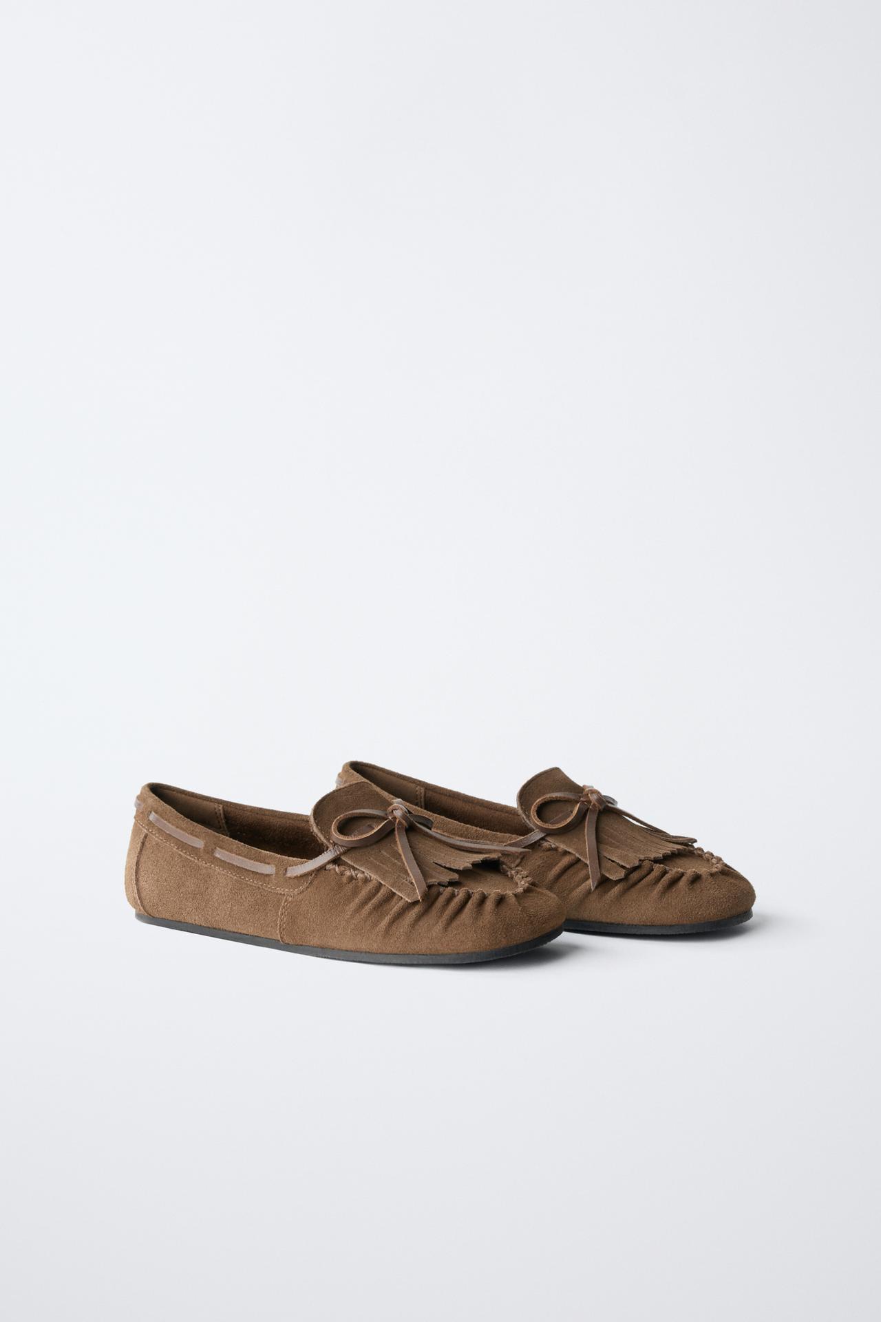 FRINGED LOAFERS — Brown