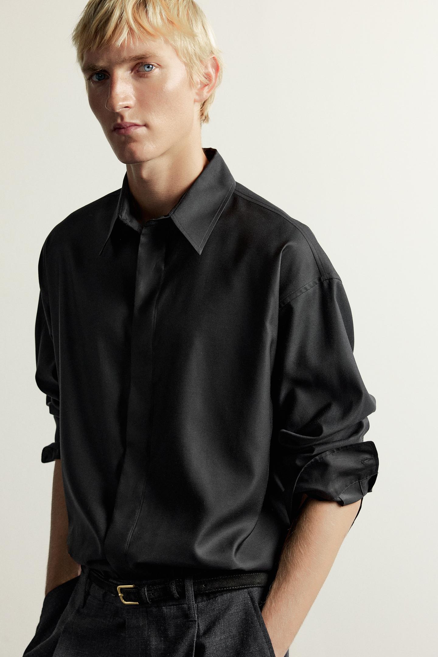 Мужская рубашка Zara Relaxed-Fit Fluid, цвет: Чёрный — фото 6