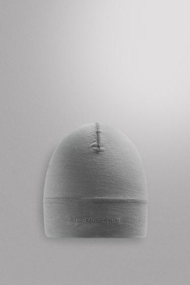 WOOL BLEND RUNNING BEANIE - Pearl grey by Zara