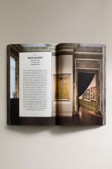 NEW YORK CITY GUIDE CABANA BOOK - Blue by Zara - Image 4
