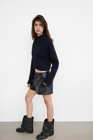 Zara FAUX LEATHER MINI SHORTS - Black