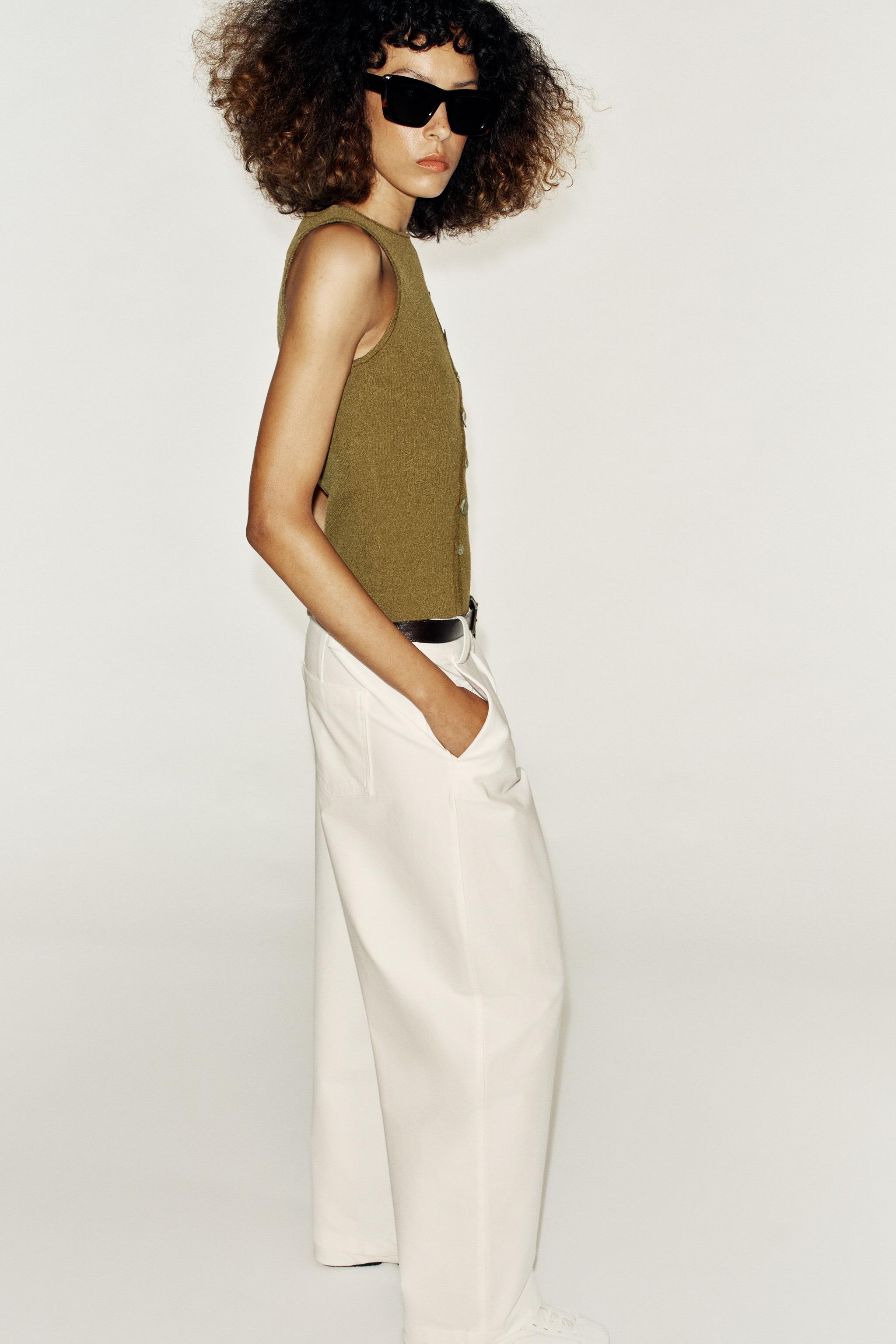 ASYMMETRIC BUTTONED KNIT TOP