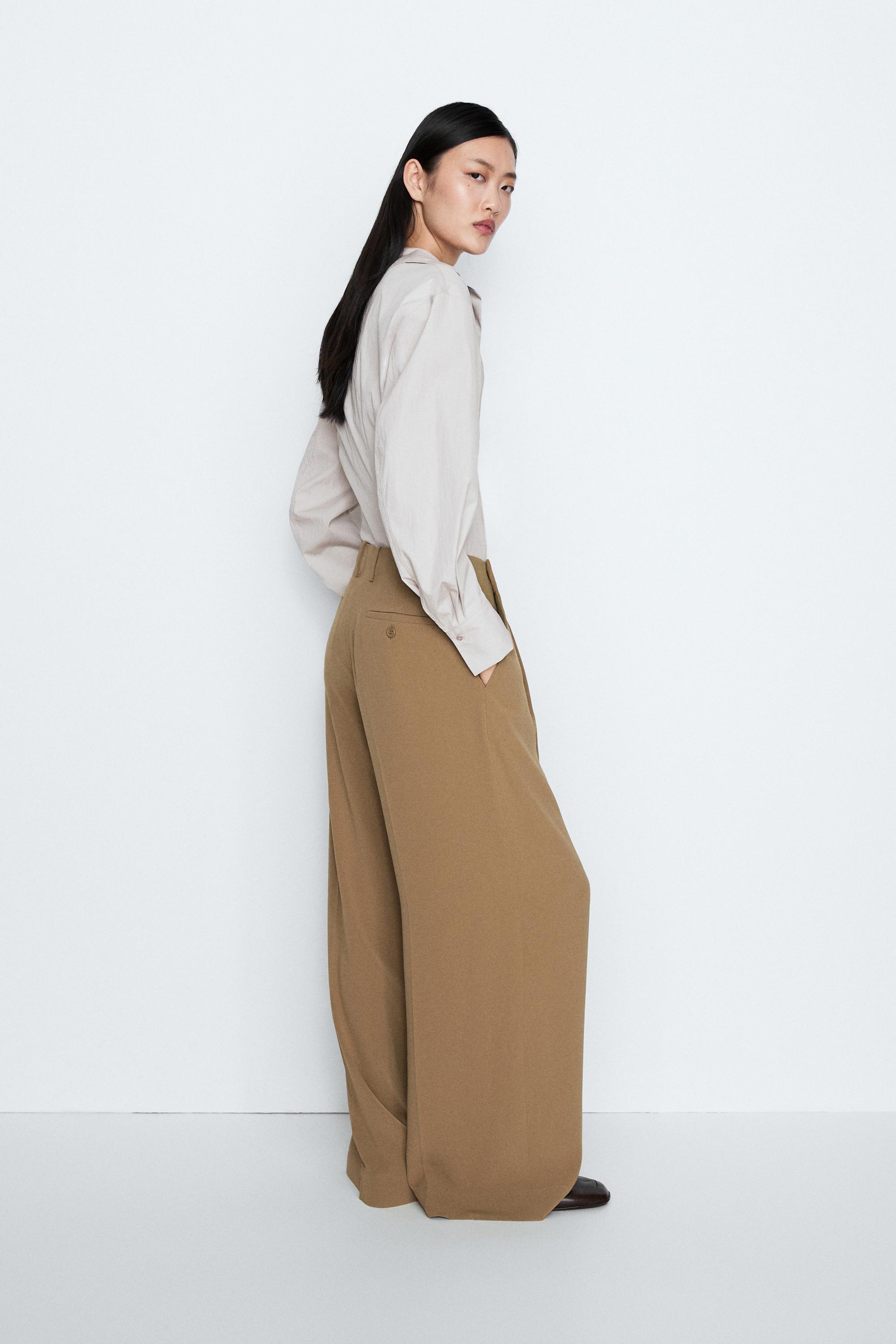 Flowing wide-leg darted pants - STUDIO — Caramel