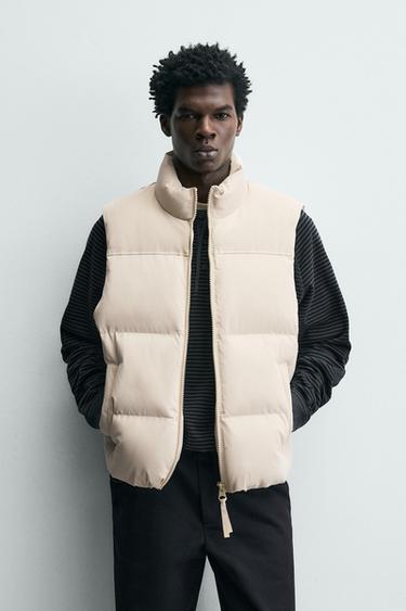 ARMILLA EMBUATADA REGULAR FIT - terrós de Zara