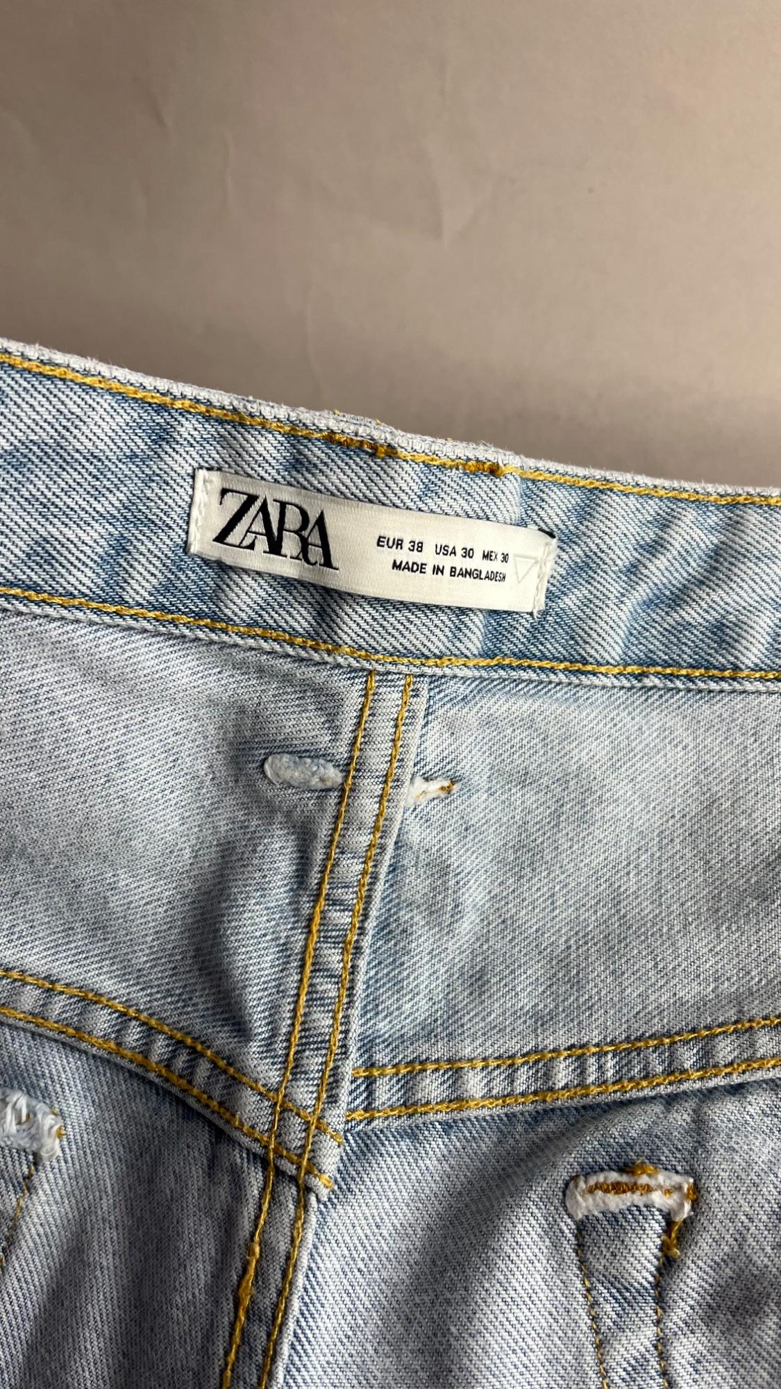 STRAIGHT LEG CROPPED JEANS - Image 3